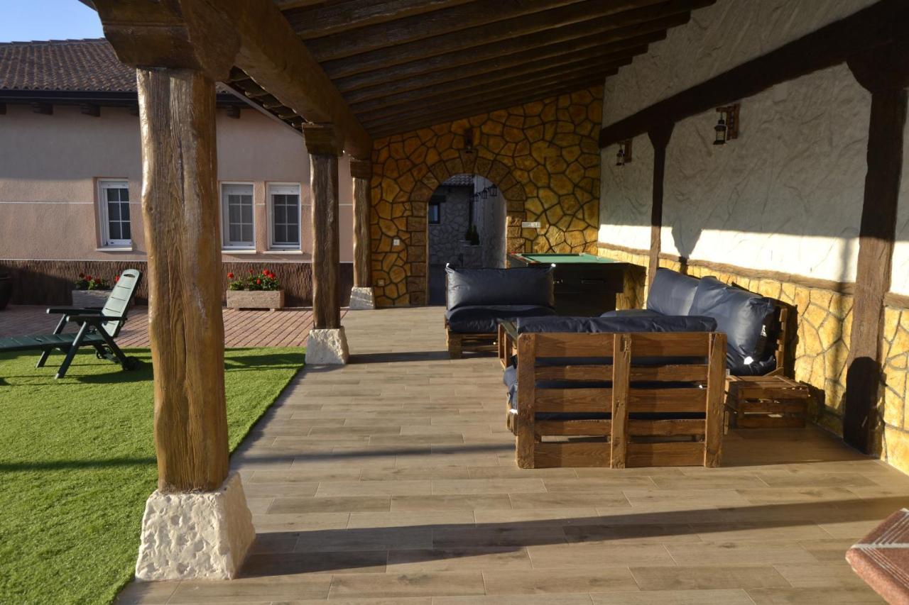 El Capricho de los Carrascos Juarros de Voltoya Exterior foto
