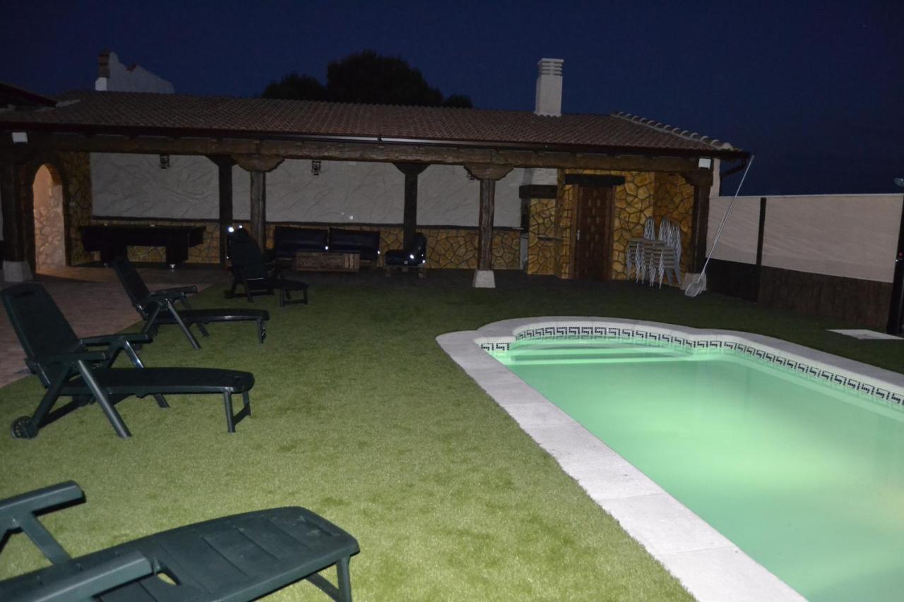 El Capricho de los Carrascos Juarros de Voltoya Exterior foto