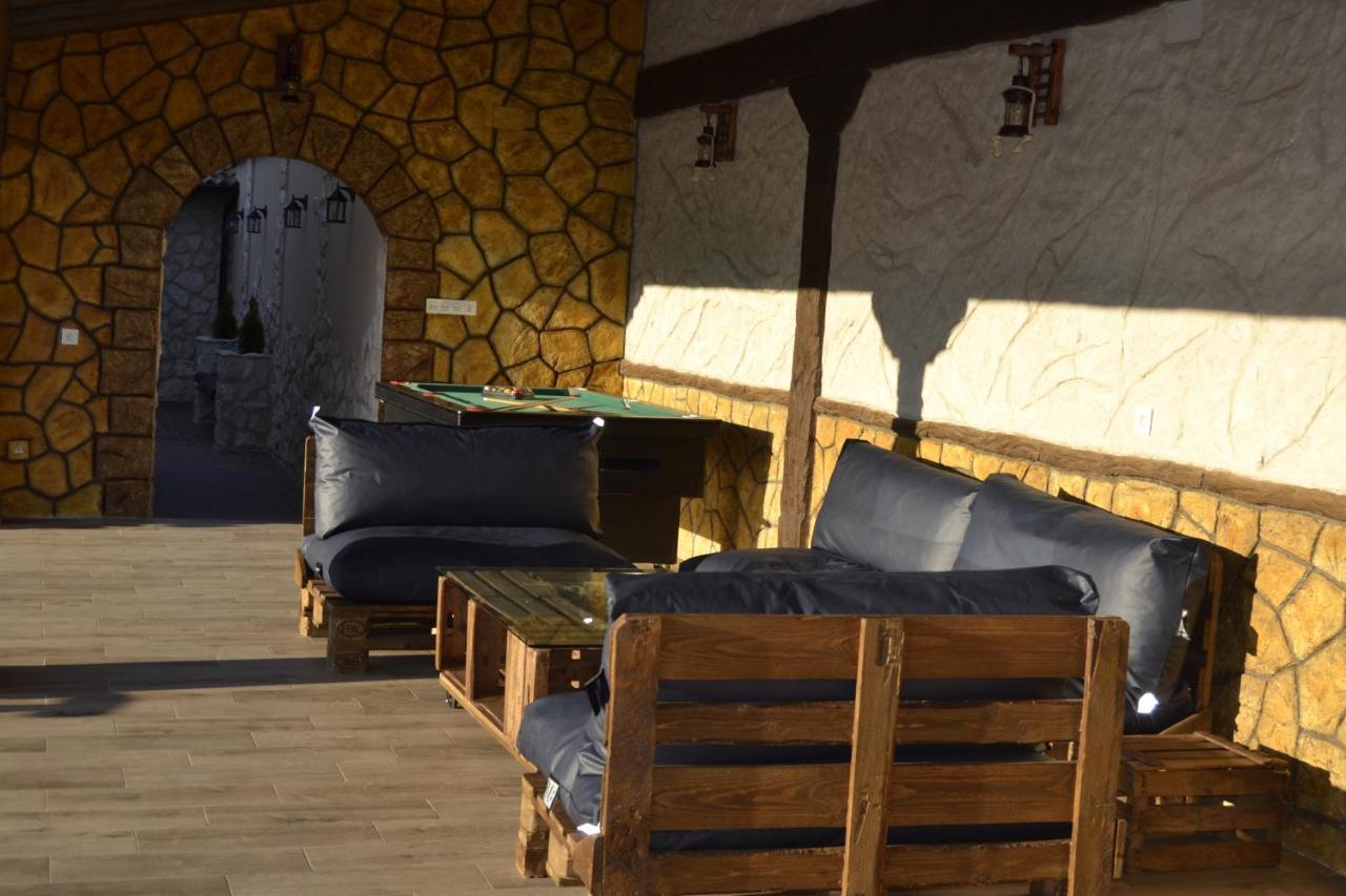 El Capricho de los Carrascos Juarros de Voltoya Exterior foto
